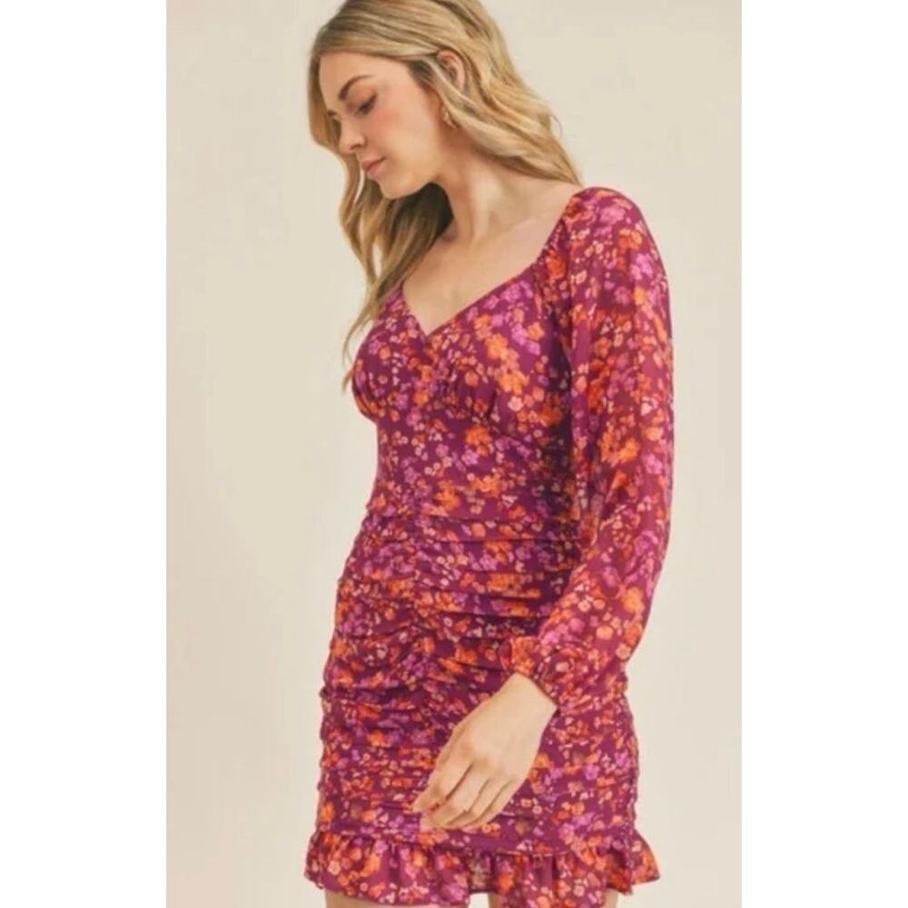 Lush NWT Floral Ruched Mini Dress Long Sleeve Ruffle Hem Purple Red M Bodycon
